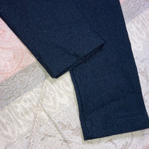 FASHIONNOVA over the shoulder top - Picture 4 of 5